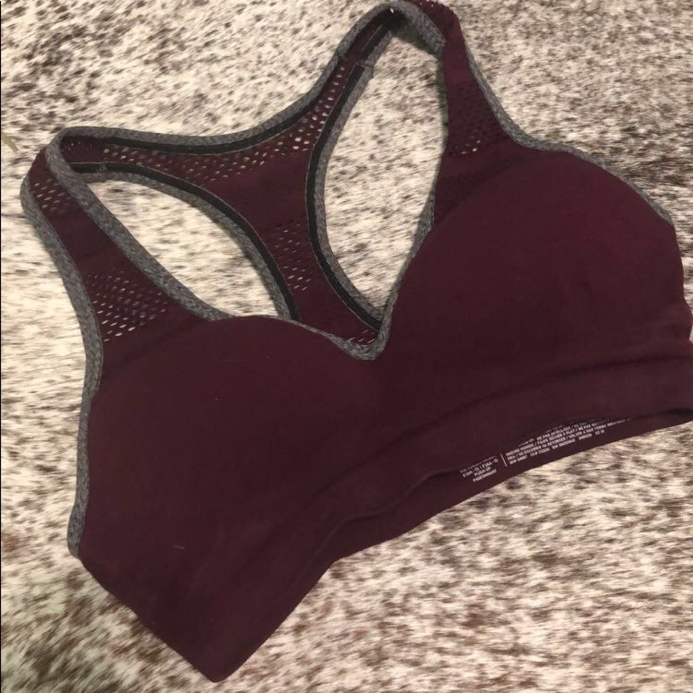 VS sports bra